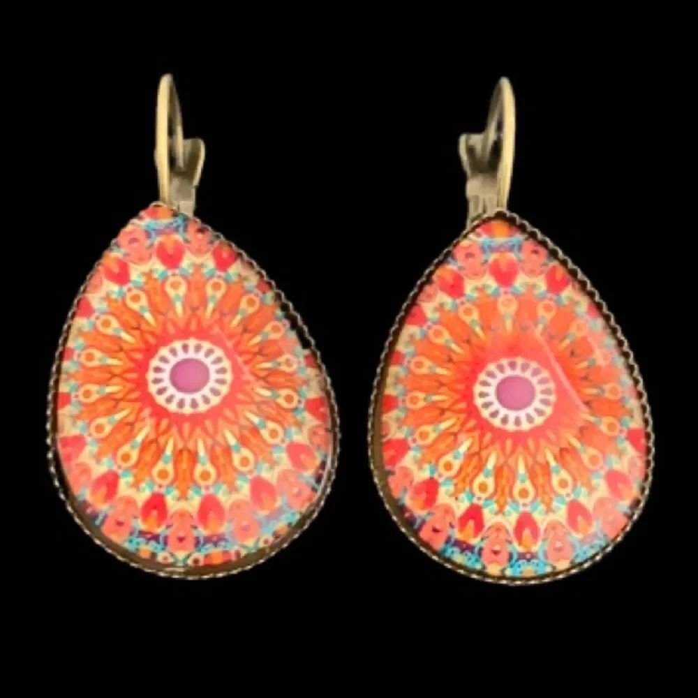Red MandalaβGlass Teardrop Earrings Bronze Tone